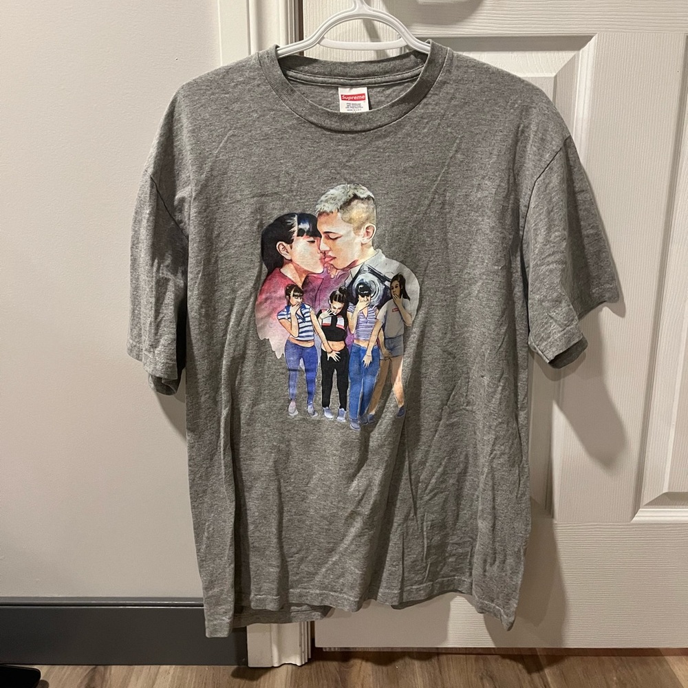 Supreme Kissing Tee